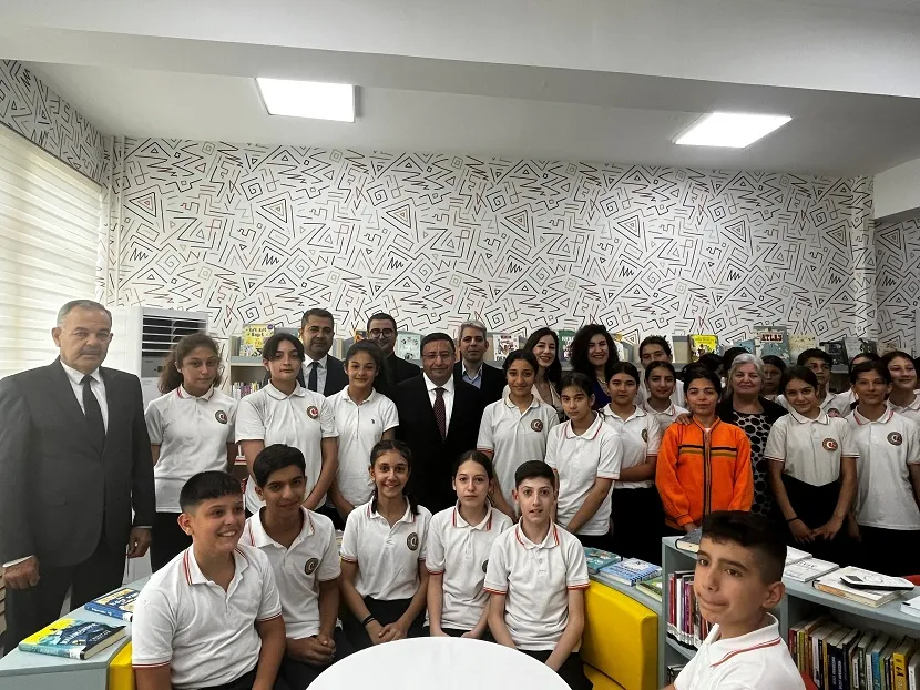 TSKB Adana ve Osmaniye’ye İki Yeni Okul Kütüphanesi Kazandırdı